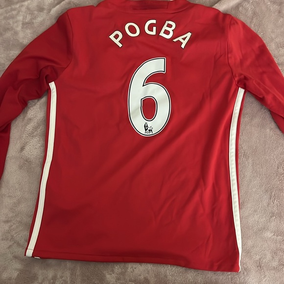 Soccer Jersey — Manchester United - US size boys small- player pogba #6 - Picture 4 of 4